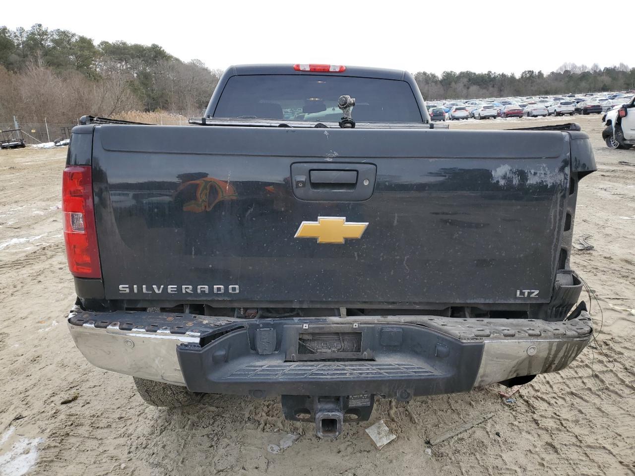 2013 CHEVROLET SILVERADO - Image 6