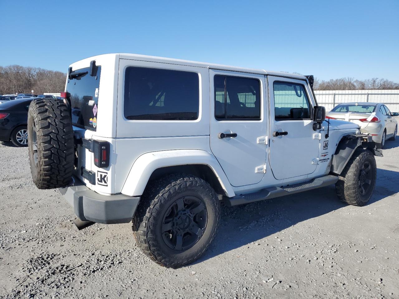 2015 JEEP WRANGLER U - Image 3