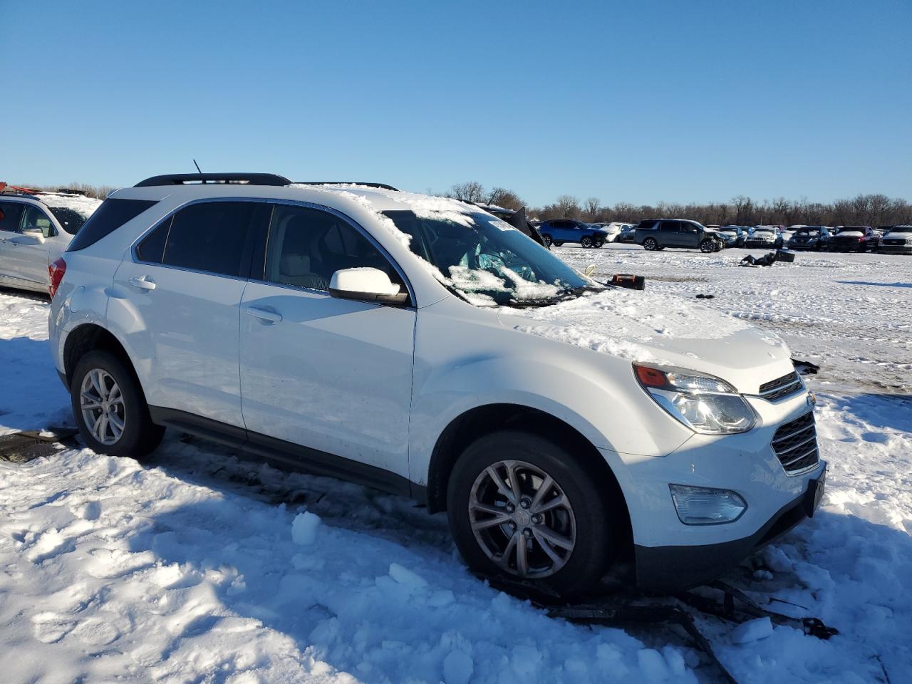2016 CHEVROLET EQUINOX LT - Image 4