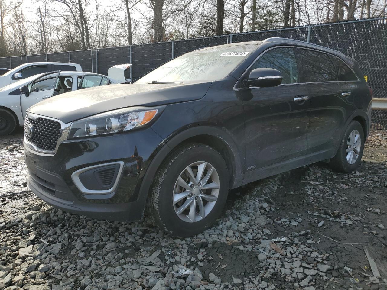 2017 KIA SORENTO LX