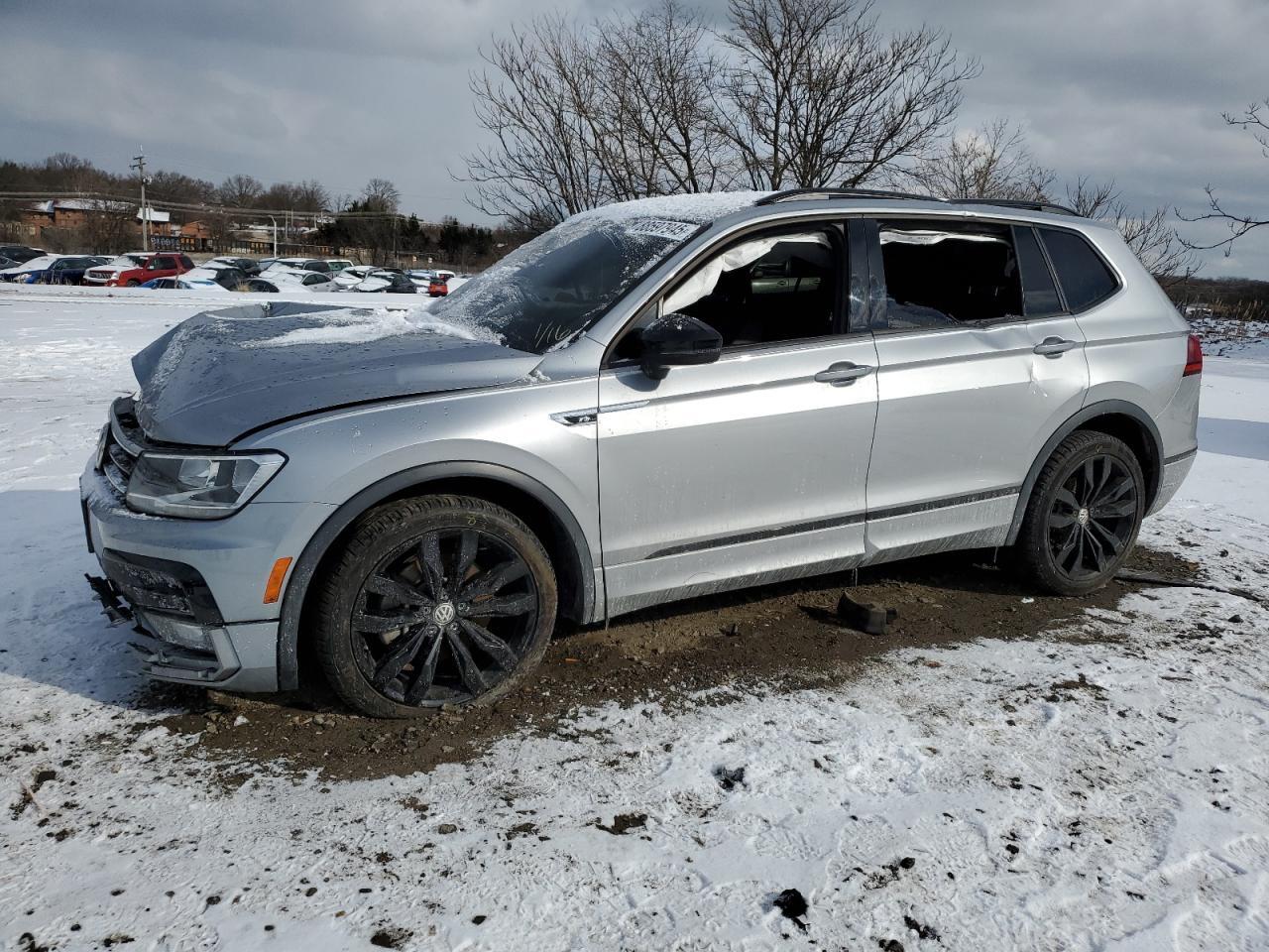 2021 VOLKSWAGEN TIGUAN SE