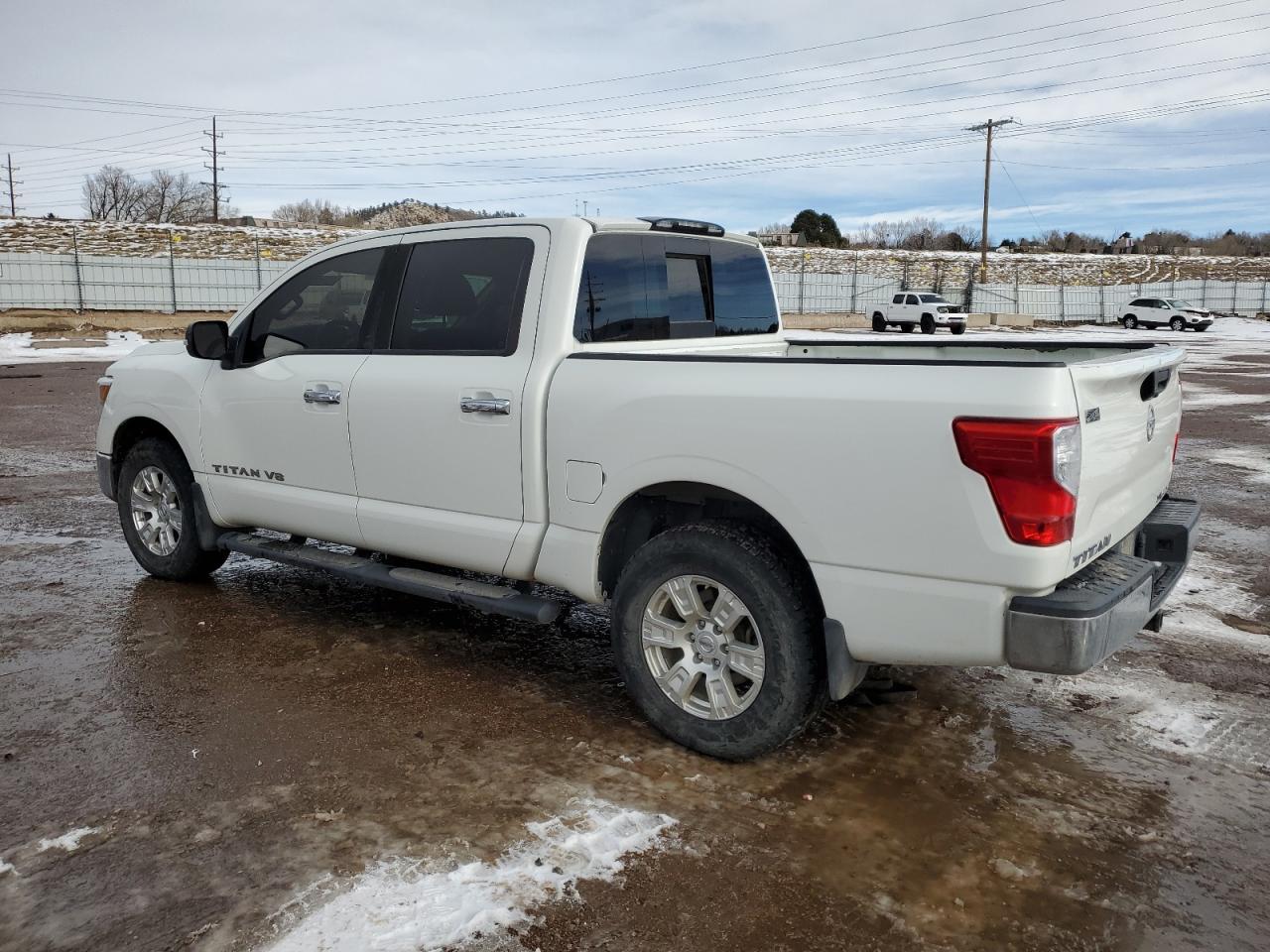 2018 NISSAN TITAN S - Фото 2