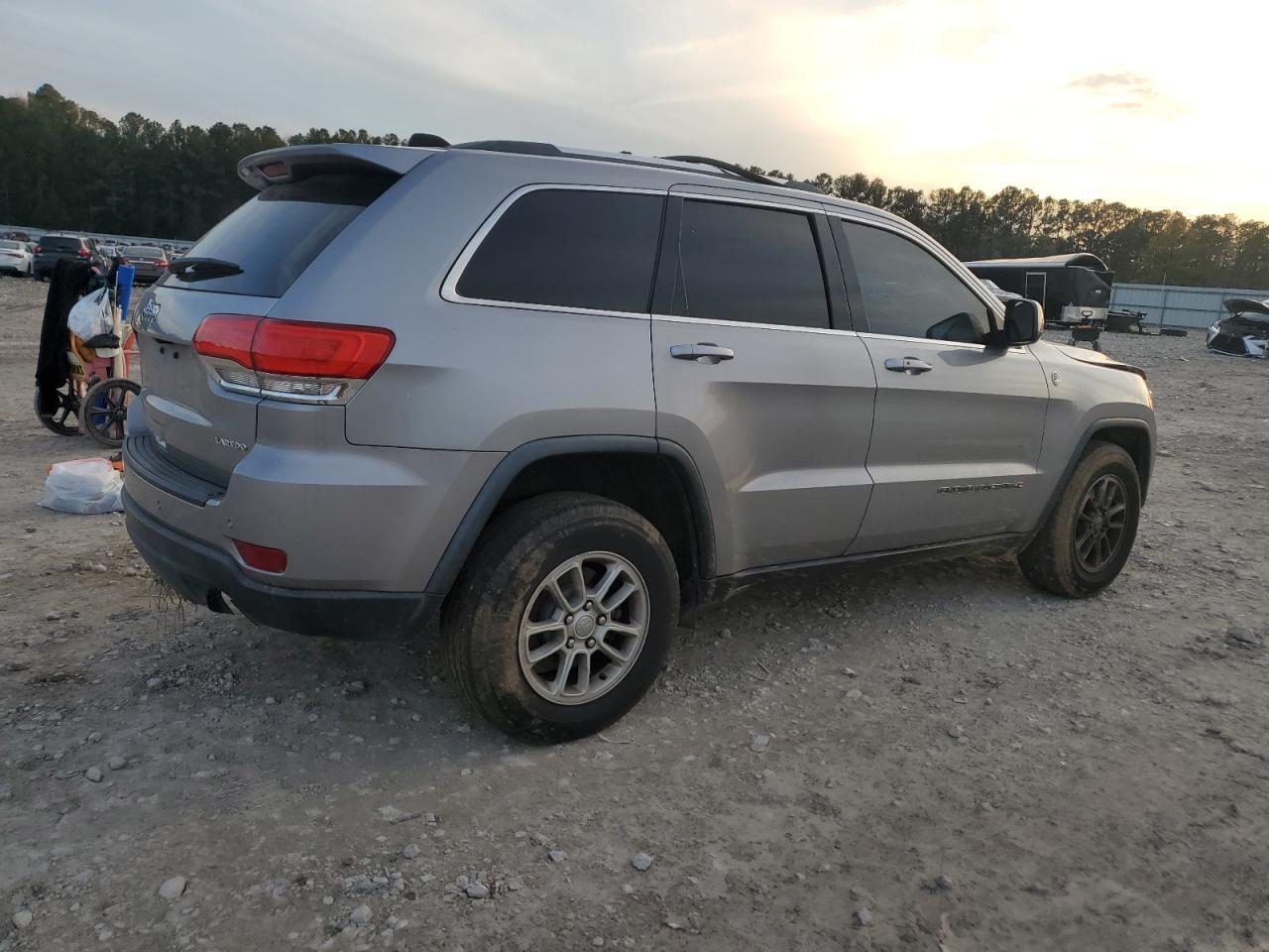2018 JEEP GRAND CHER - Image 3
