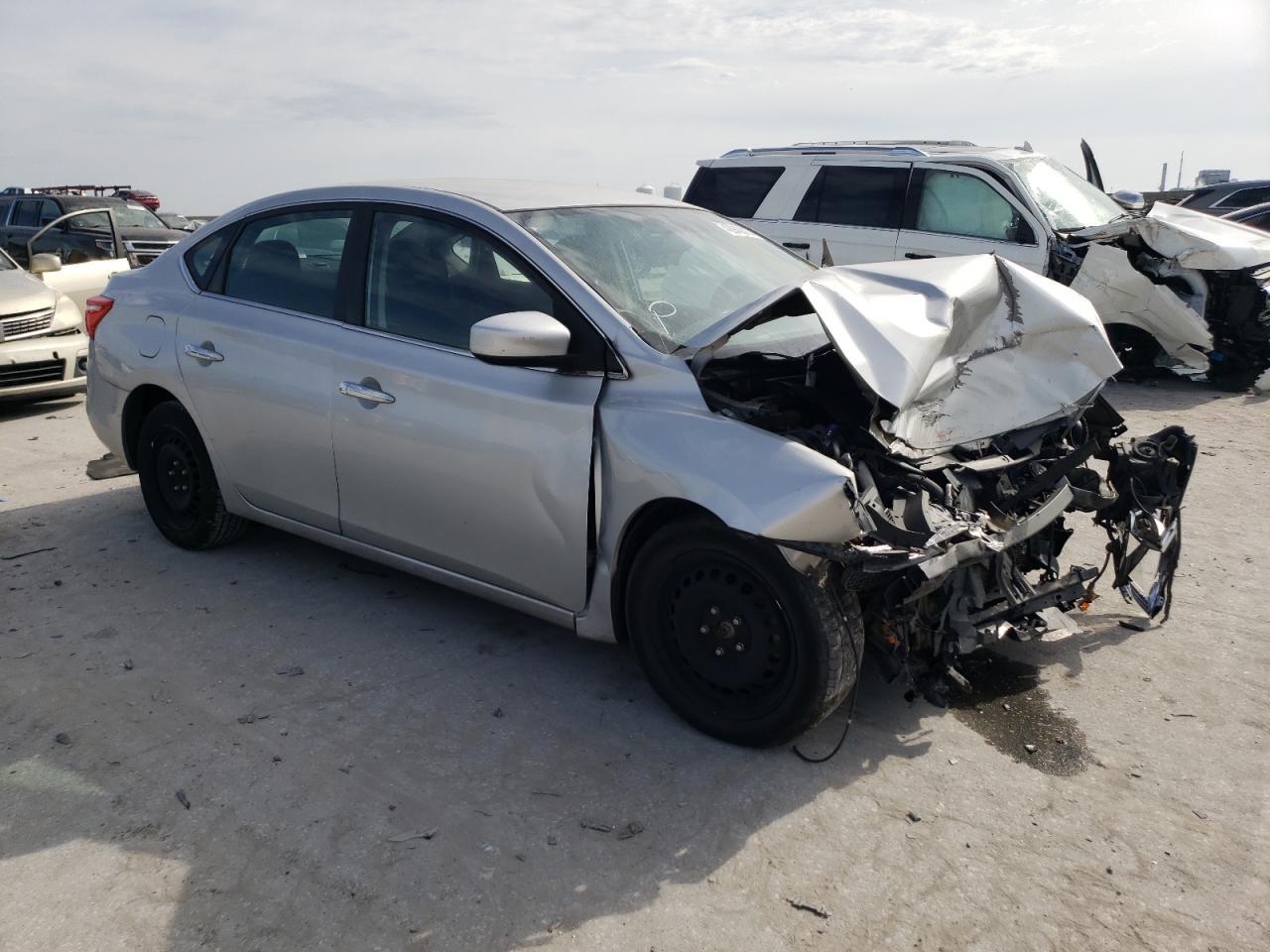 2018 NISSAN SENTRA S - Фото 4