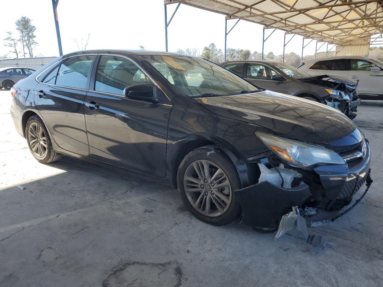 2017 TOYOTA CAMRY LE - Фото 4