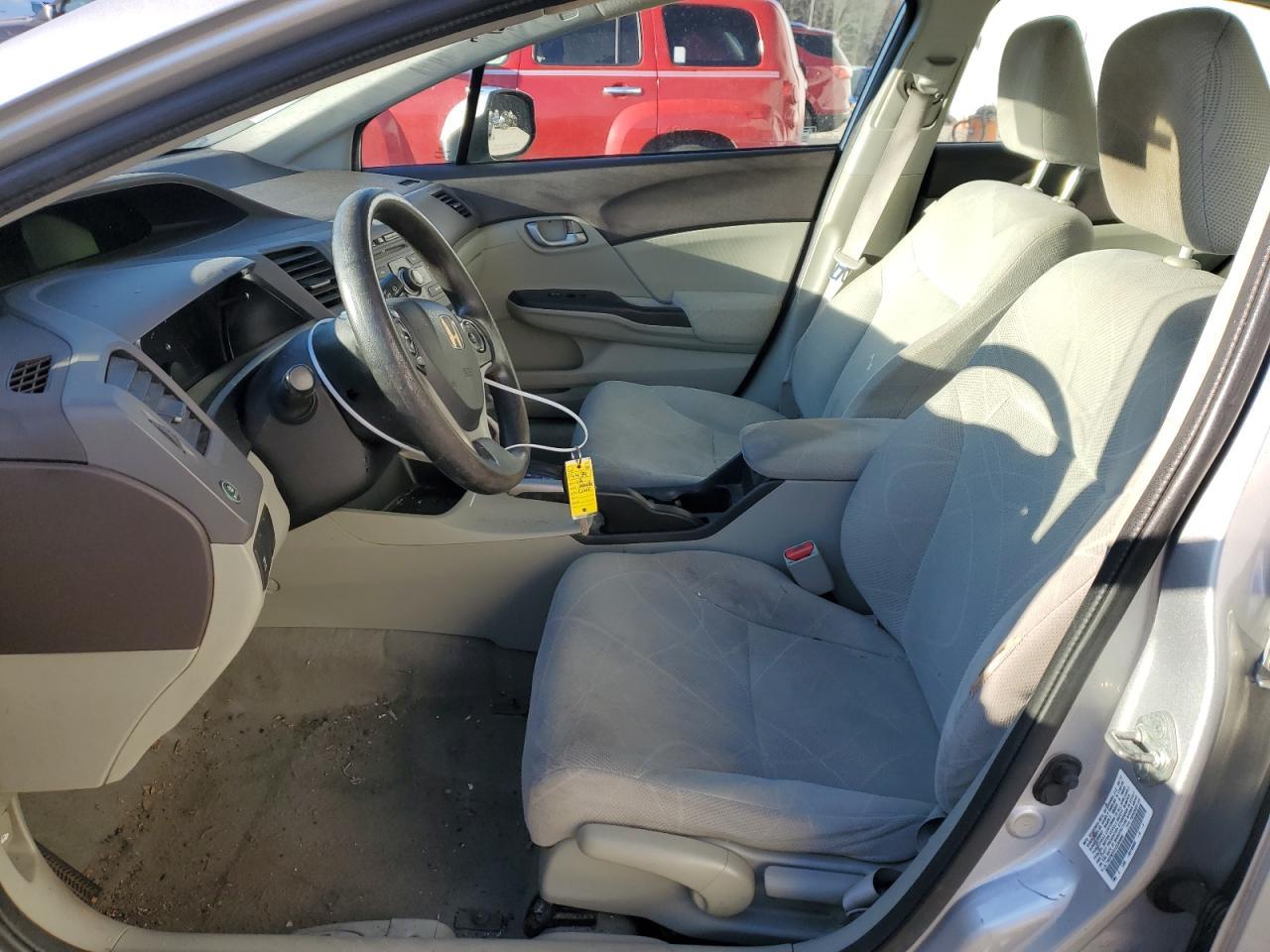 2012 HONDA CIVIC LX - Фото 7