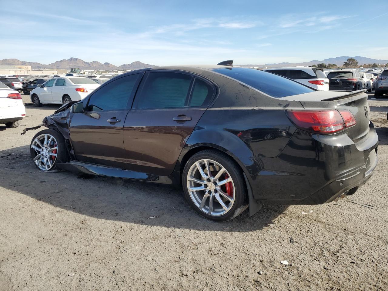2017 CHEVROLET SS - Фото 2