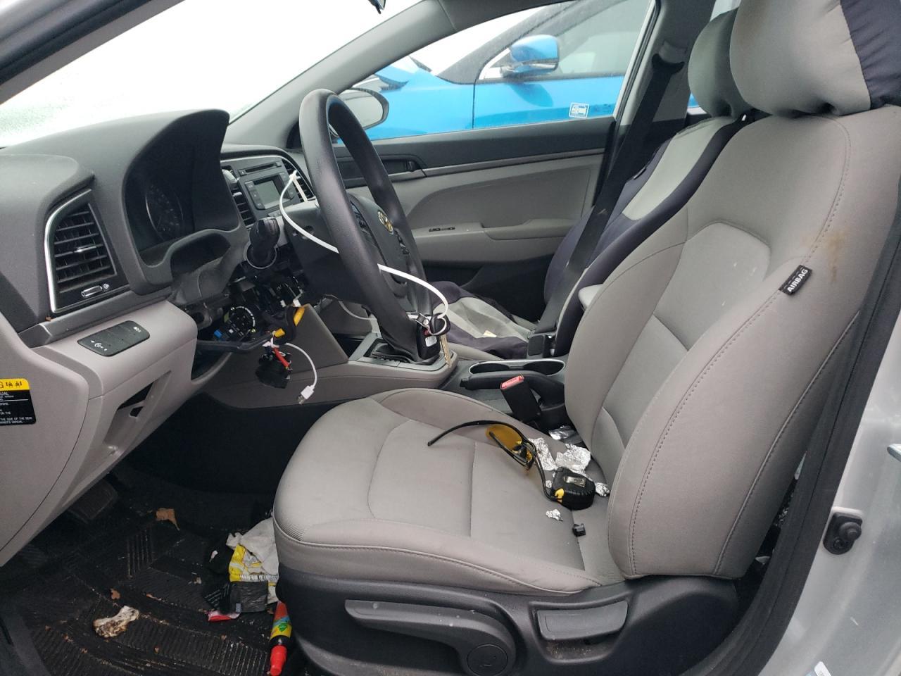 2017 HYUNDAI ELANTRA SE - Image 7