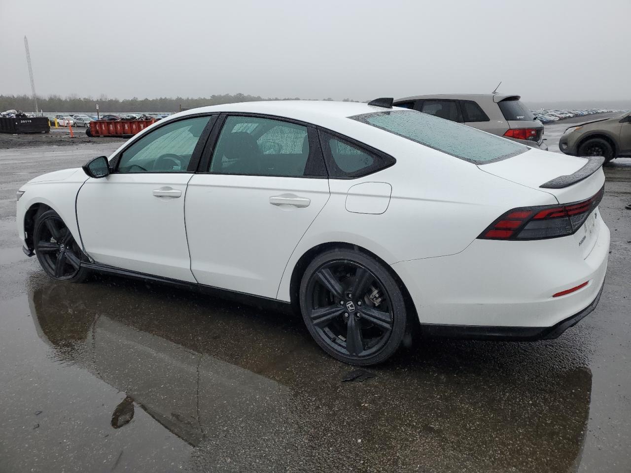 2023 HONDA ACCORD HYB - Image 2