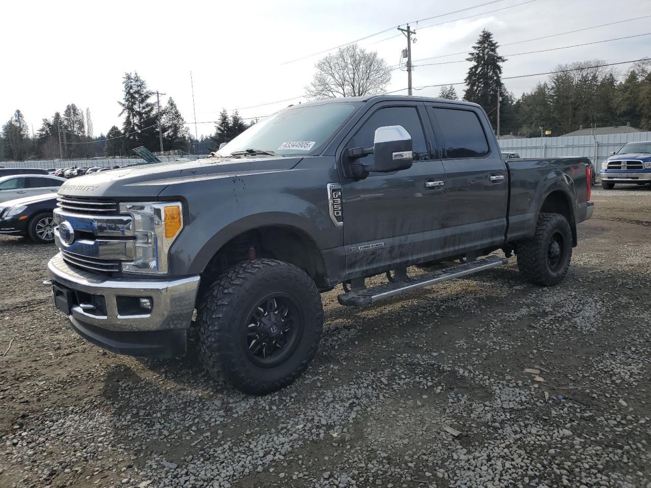 2017 FORD F350 SUPER