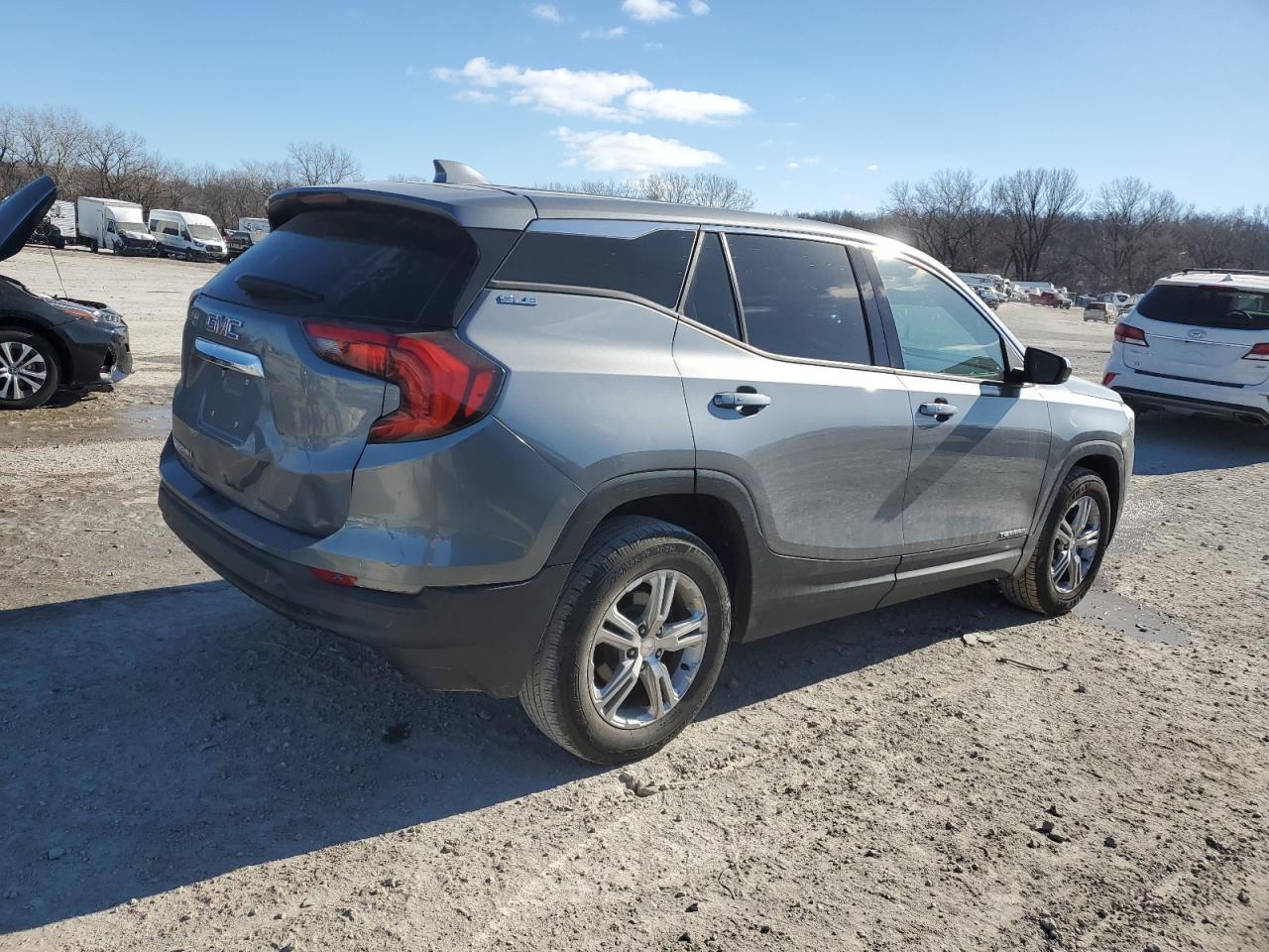 2019 GMC TERRAIN SL - Фото 3