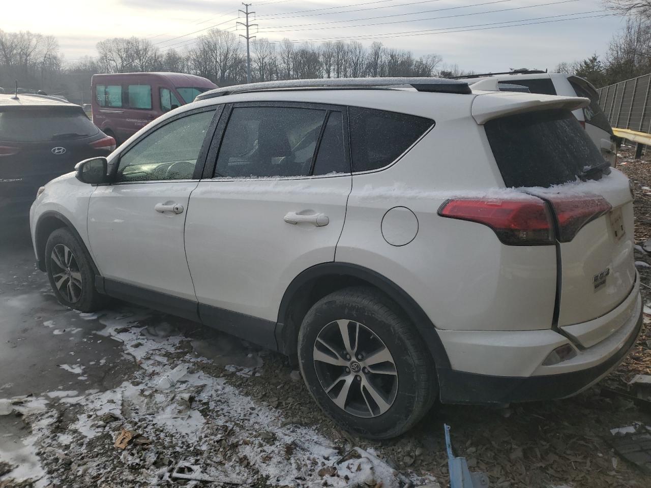 2017 TOYOTA RAV4 XLE - Image 2