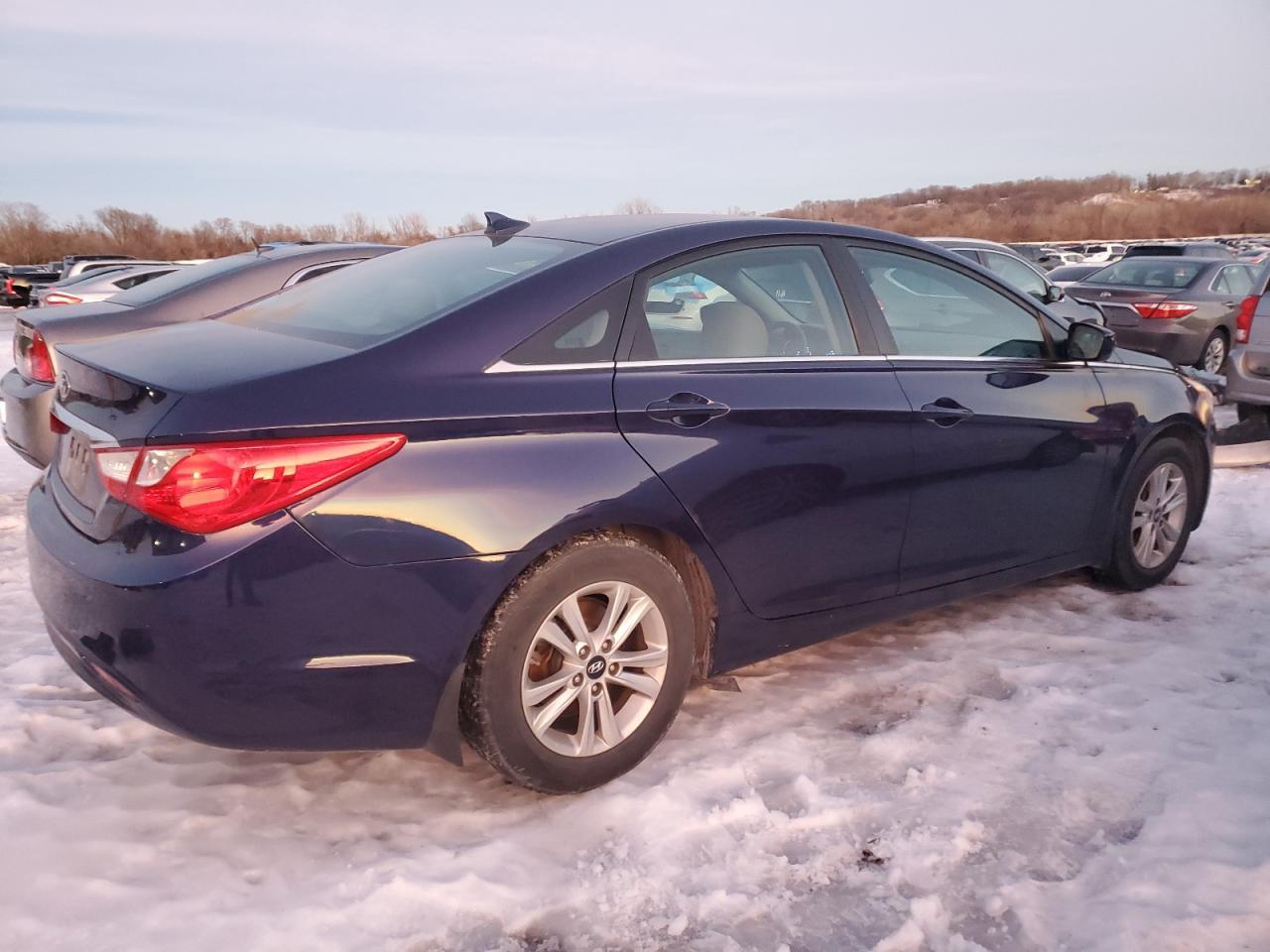 2013 HYUNDAI SONATA GLS - Фото 3