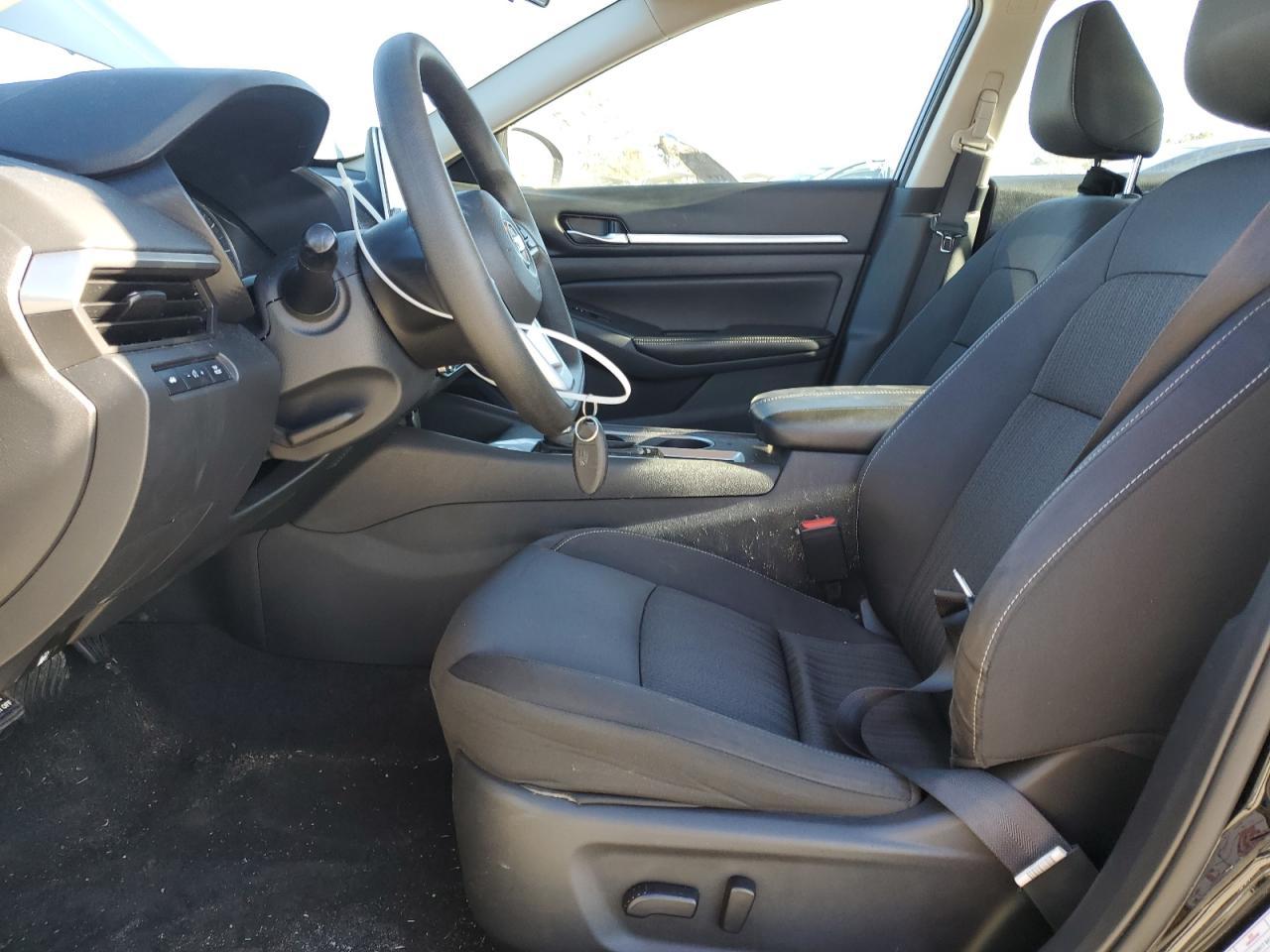 2022 NISSAN ALTIMA SV - Image 7
