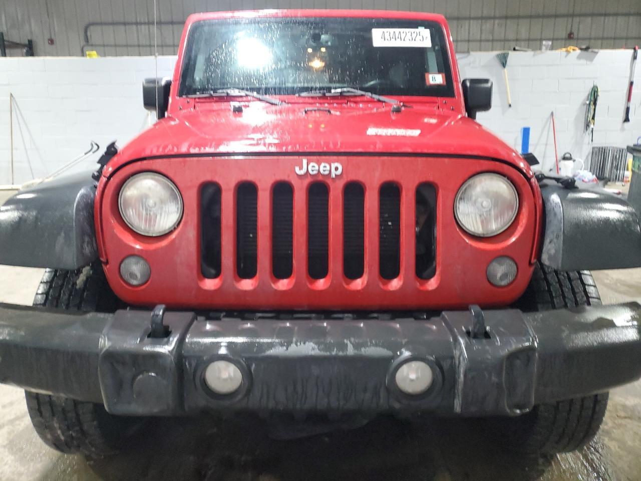 2014 JEEP WRANGLER U - Фото 5
