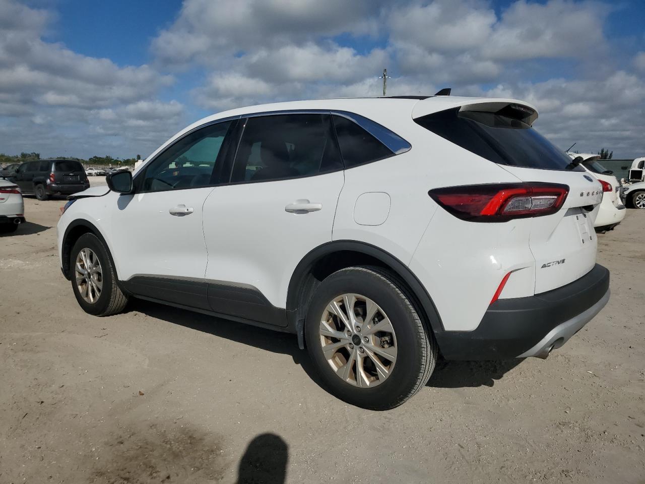 2023 FORD ESCAPE ACT - Image 2