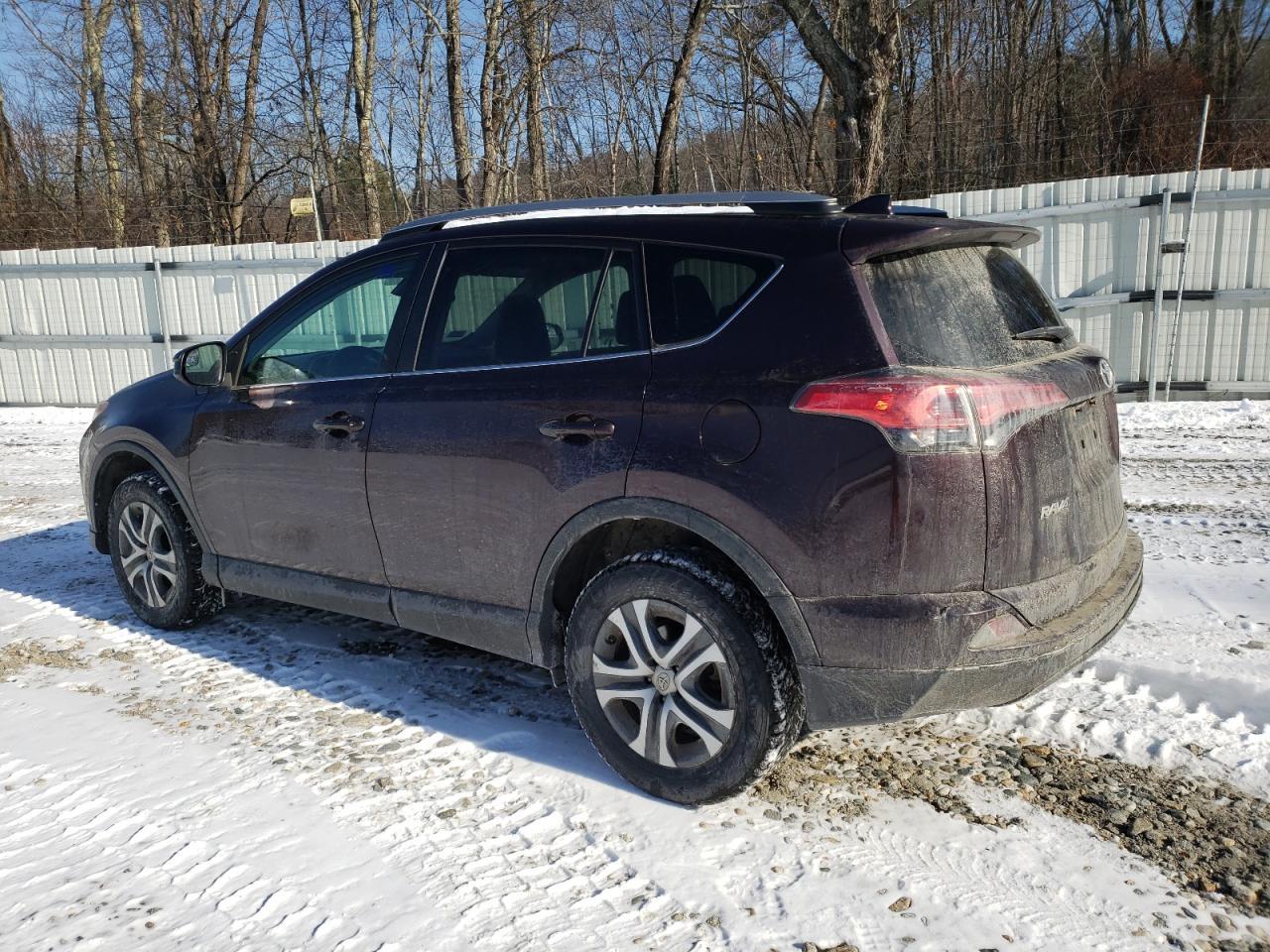 2017 TOYOTA RAV4 LE - Image 2