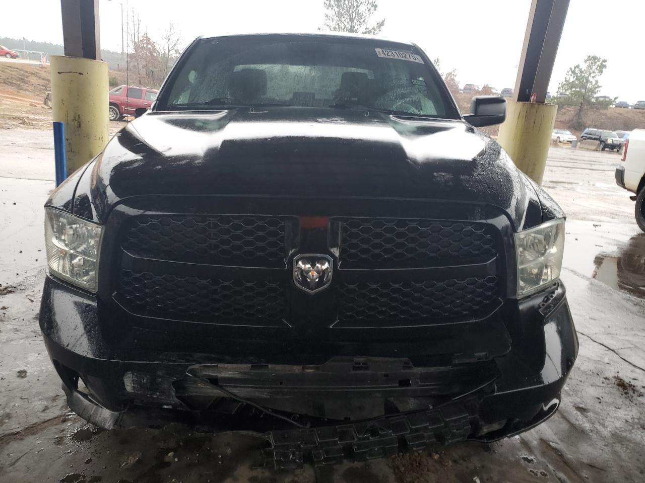 2014 RAM 1500 ST - Image 5
