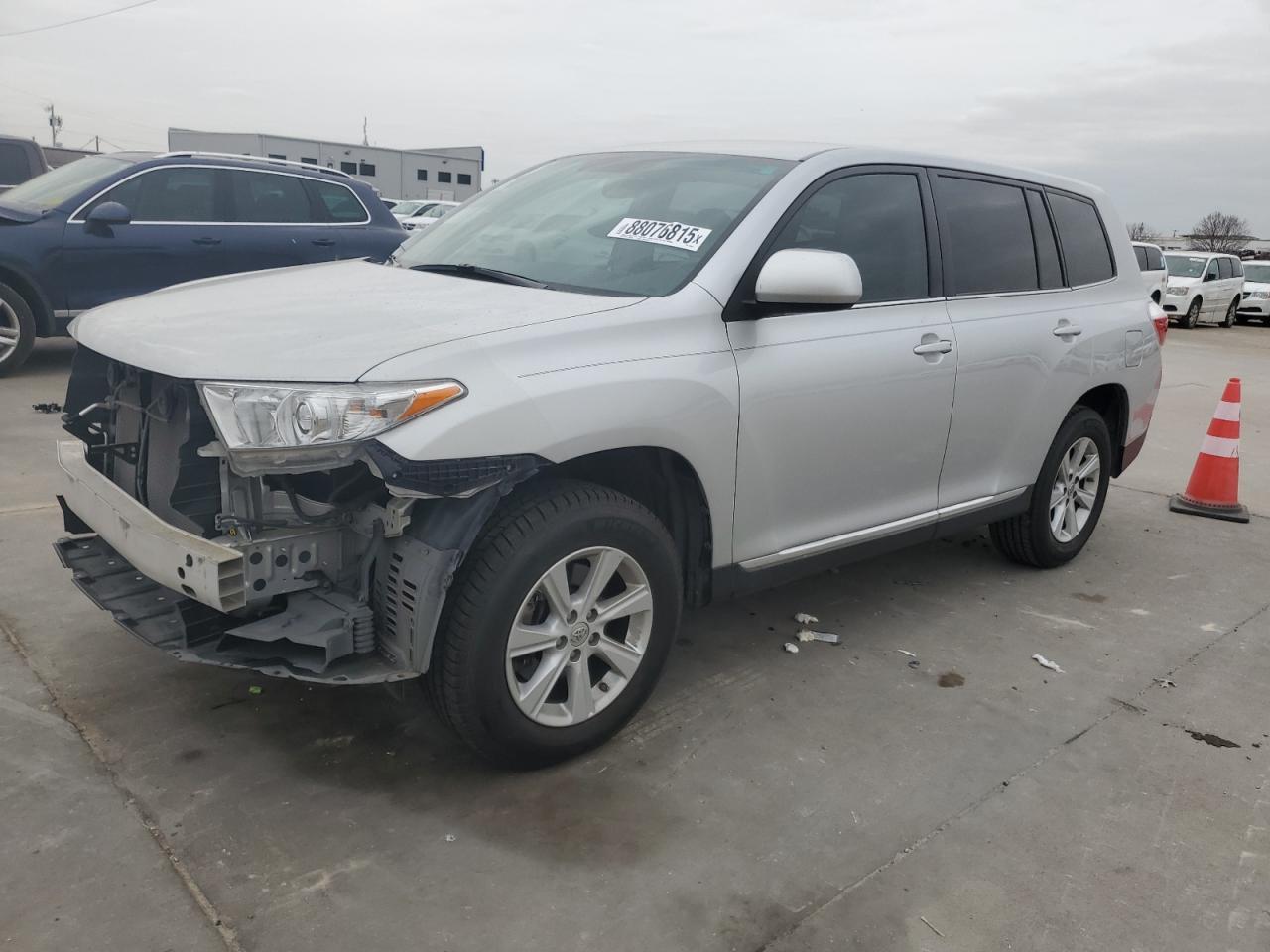 2011 TOYOTA HIGHLANDER