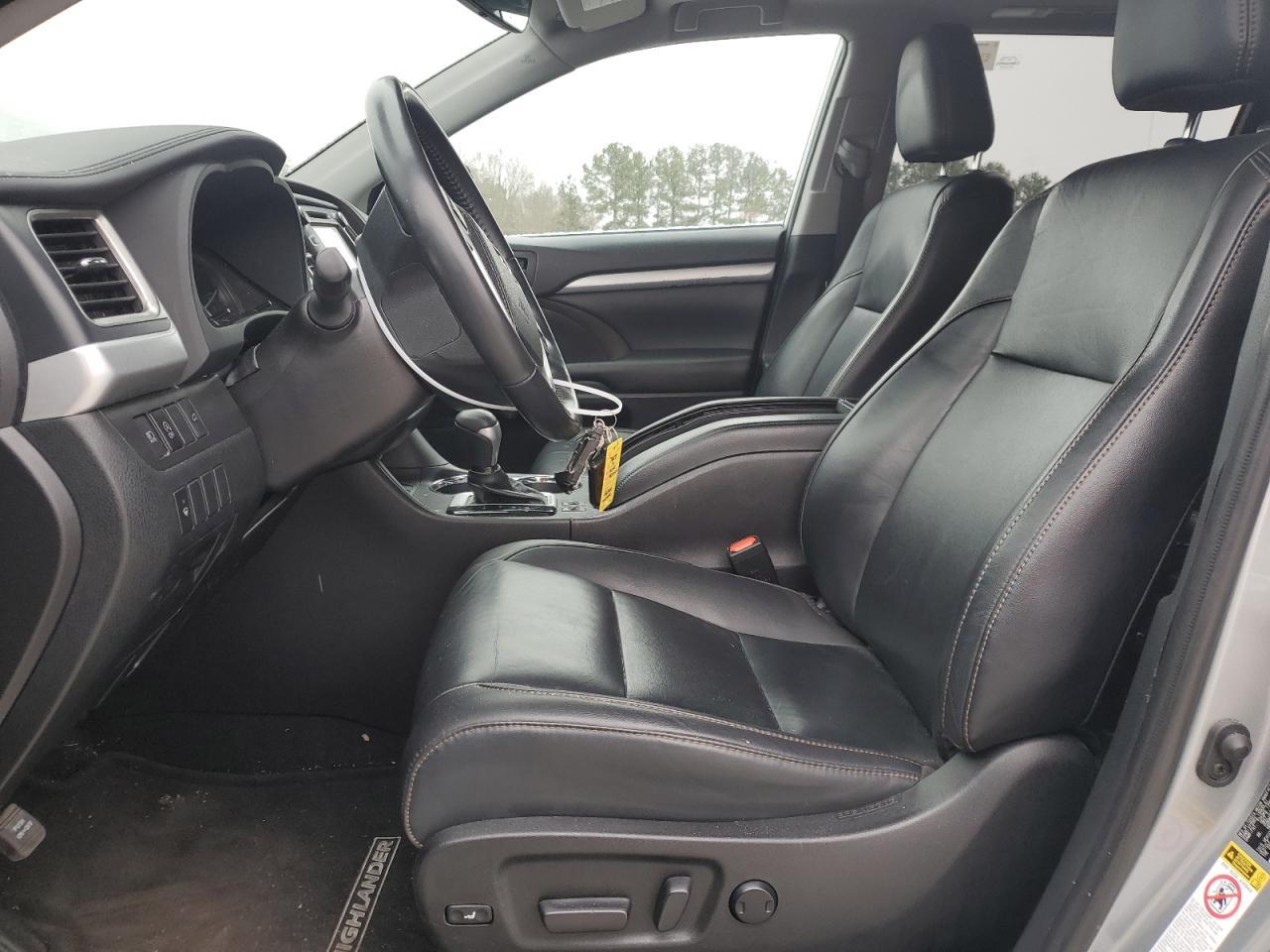 2019 TOYOTA HIGHLANDER - Image 7