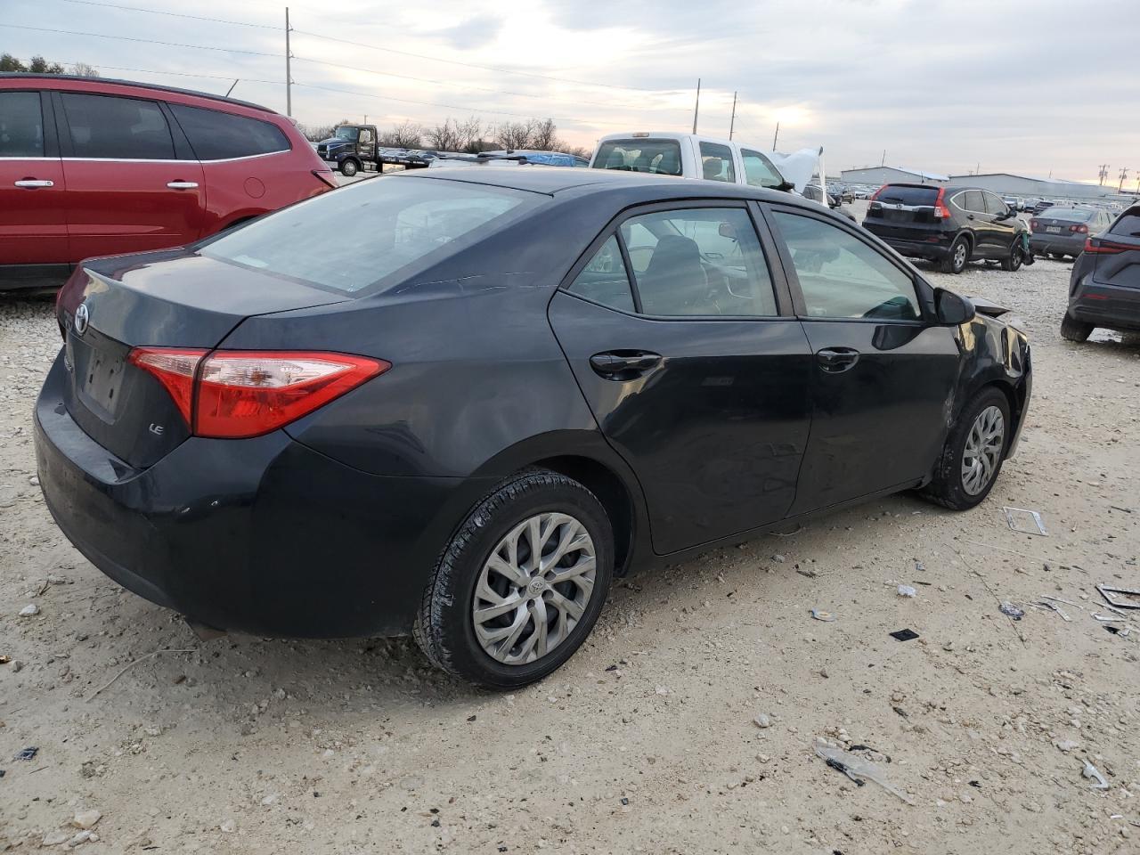 2019 TOYOTA COROLLA L - Image 3