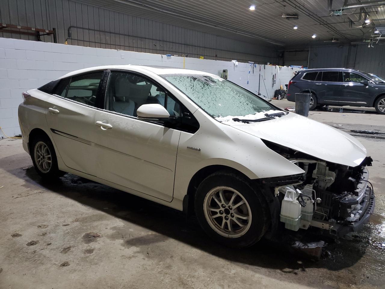 2018 TOYOTA PRIUS - Фото 4