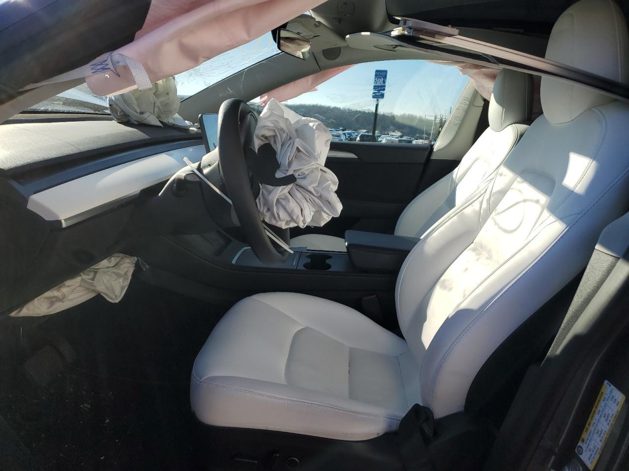 2023 TESLA MODEL Y - Фото 7
