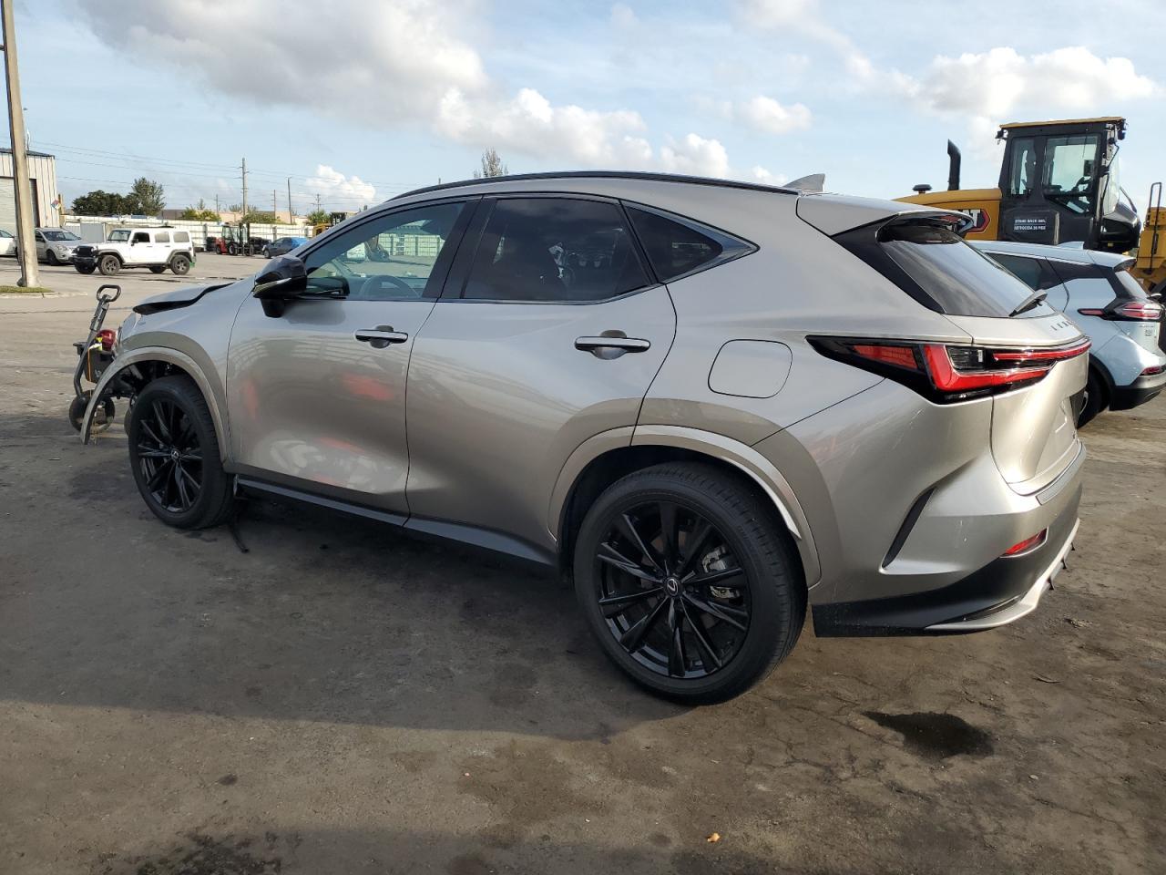 2024 LEXUS NX 350 LUX - Image 2