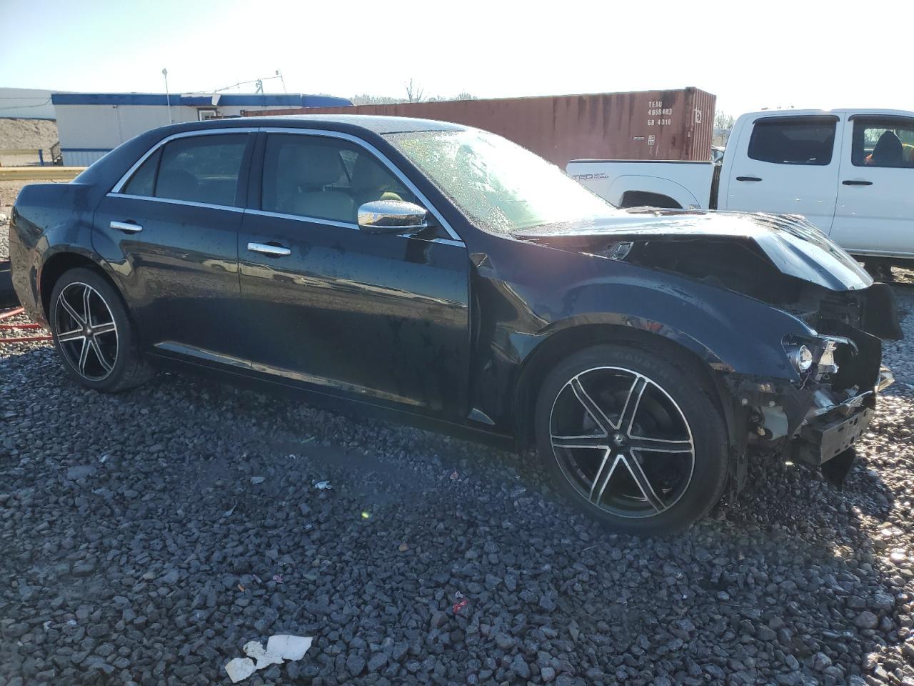 2018 CHRYSLER 300 LIMITE - Image 4