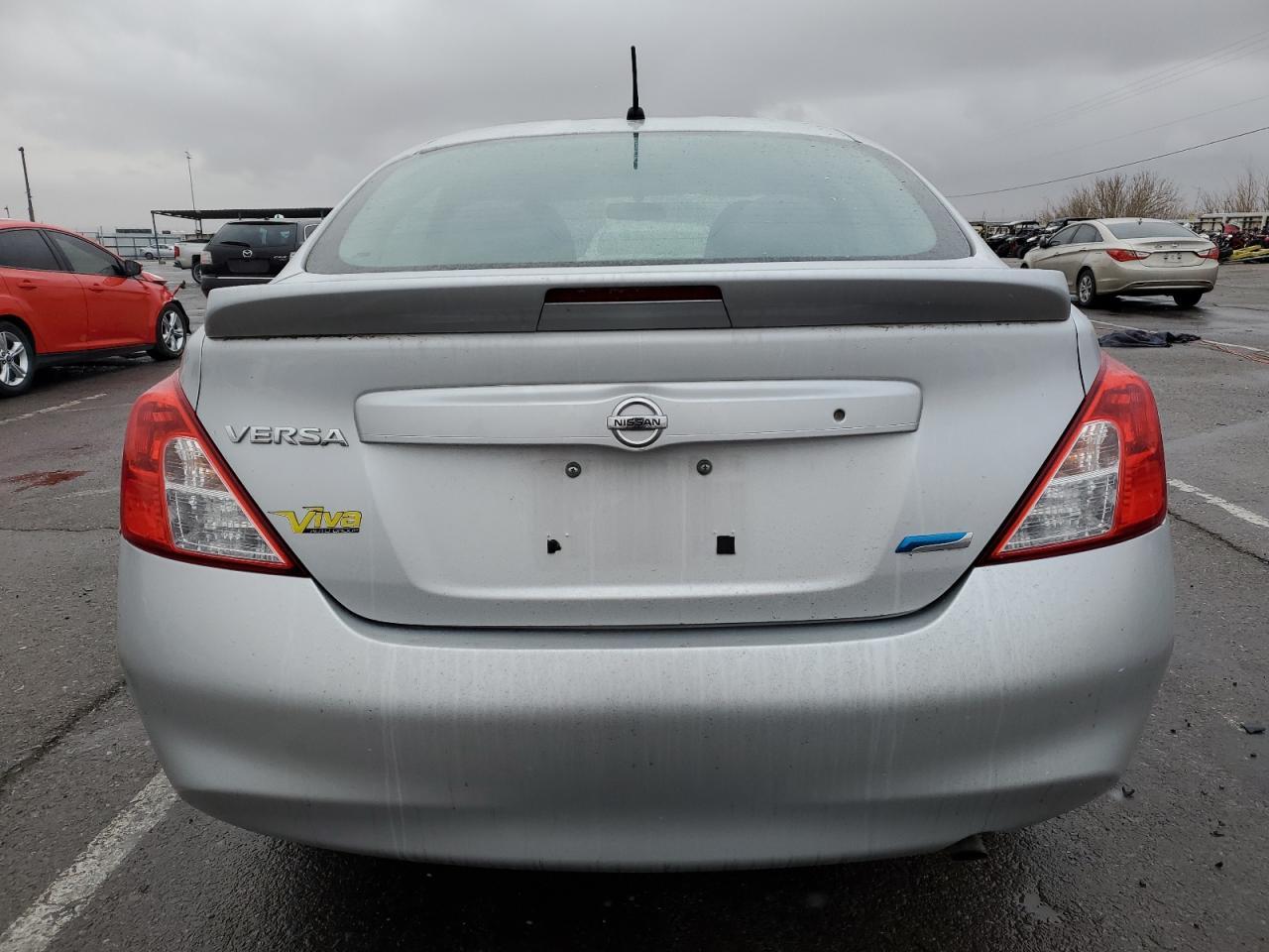 2014 NISSAN VERSA S - Фото 6