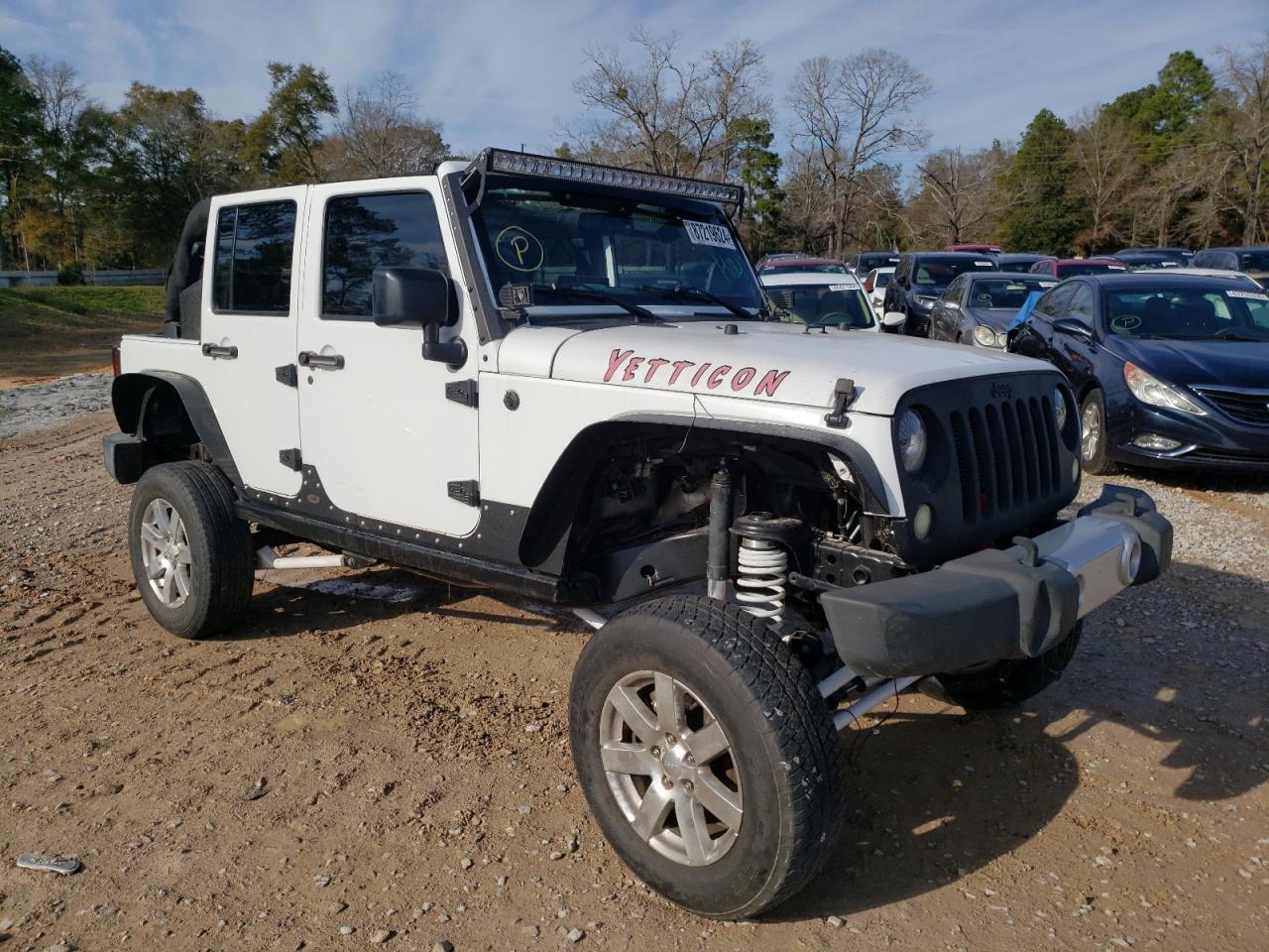 2017 JEEP WRANGLER U - Image 4