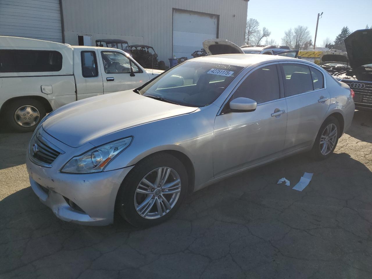 2012 INFINITI G37