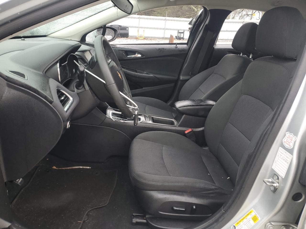 2017 CHEVROLET CRUZE LT - Image 7