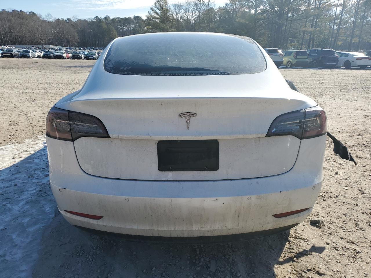 2021 TESLA MODEL 3 - Фото 6