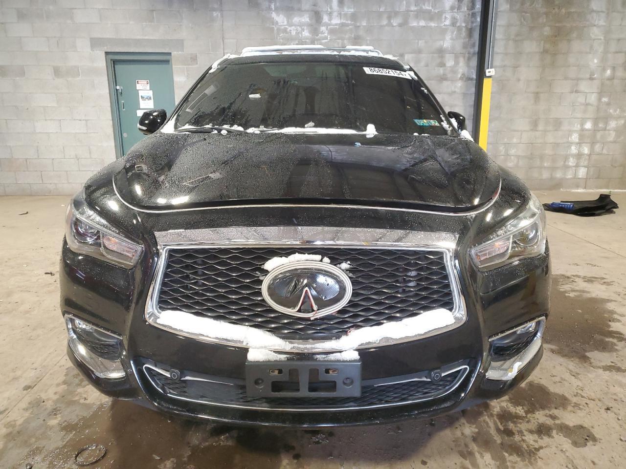 2019 INFINITI QX60 LUXE - Image 5