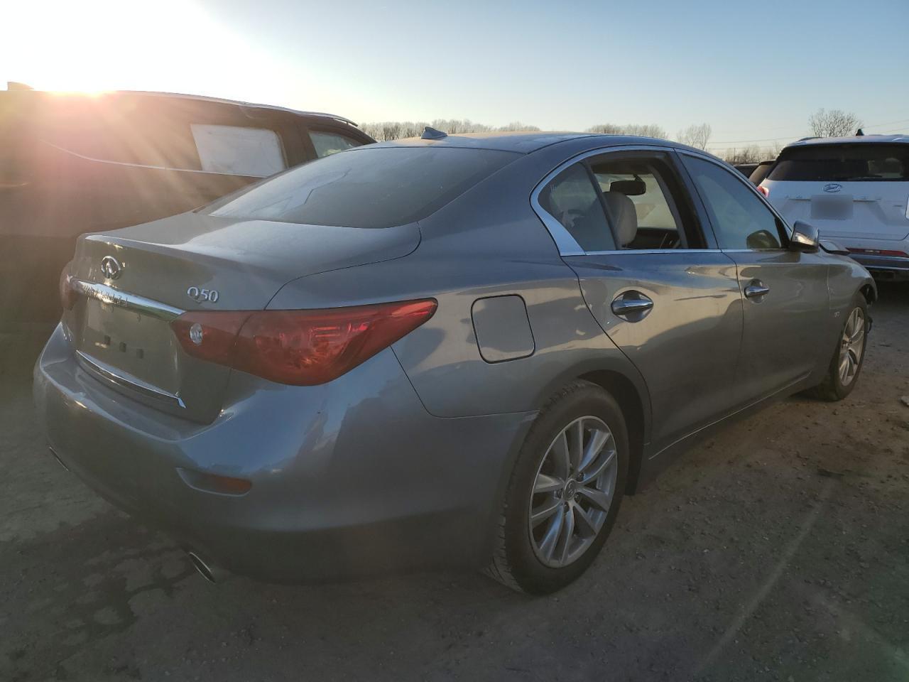 2015 INFINITI Q50 BASE - Фото 3