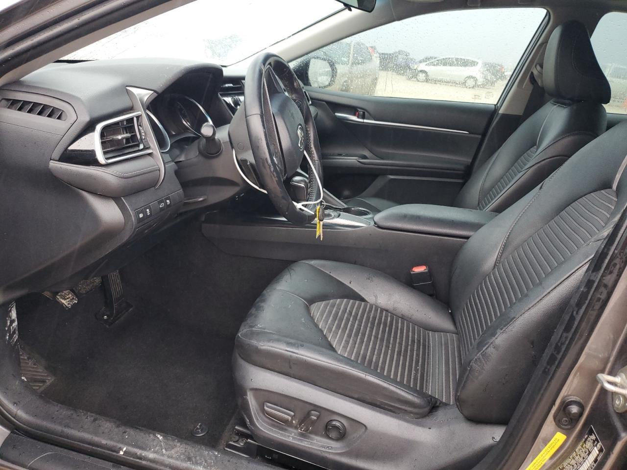 2018 TOYOTA CAMRY L - Фото 7