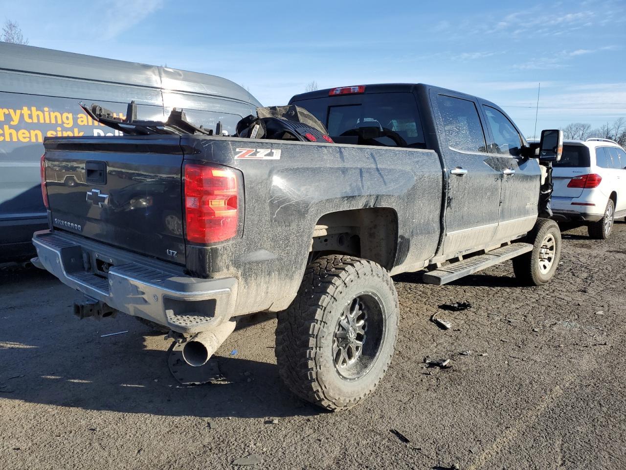 2016 CHEVROLET SILVERADO - Фото 3