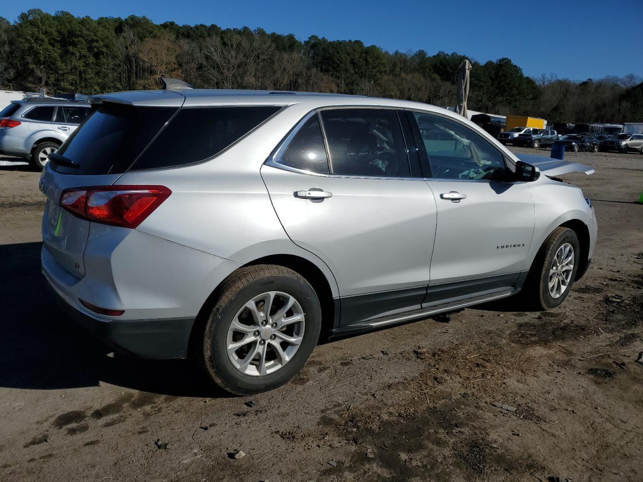 2019 CHEVROLET EQUINOX LT - Image 3