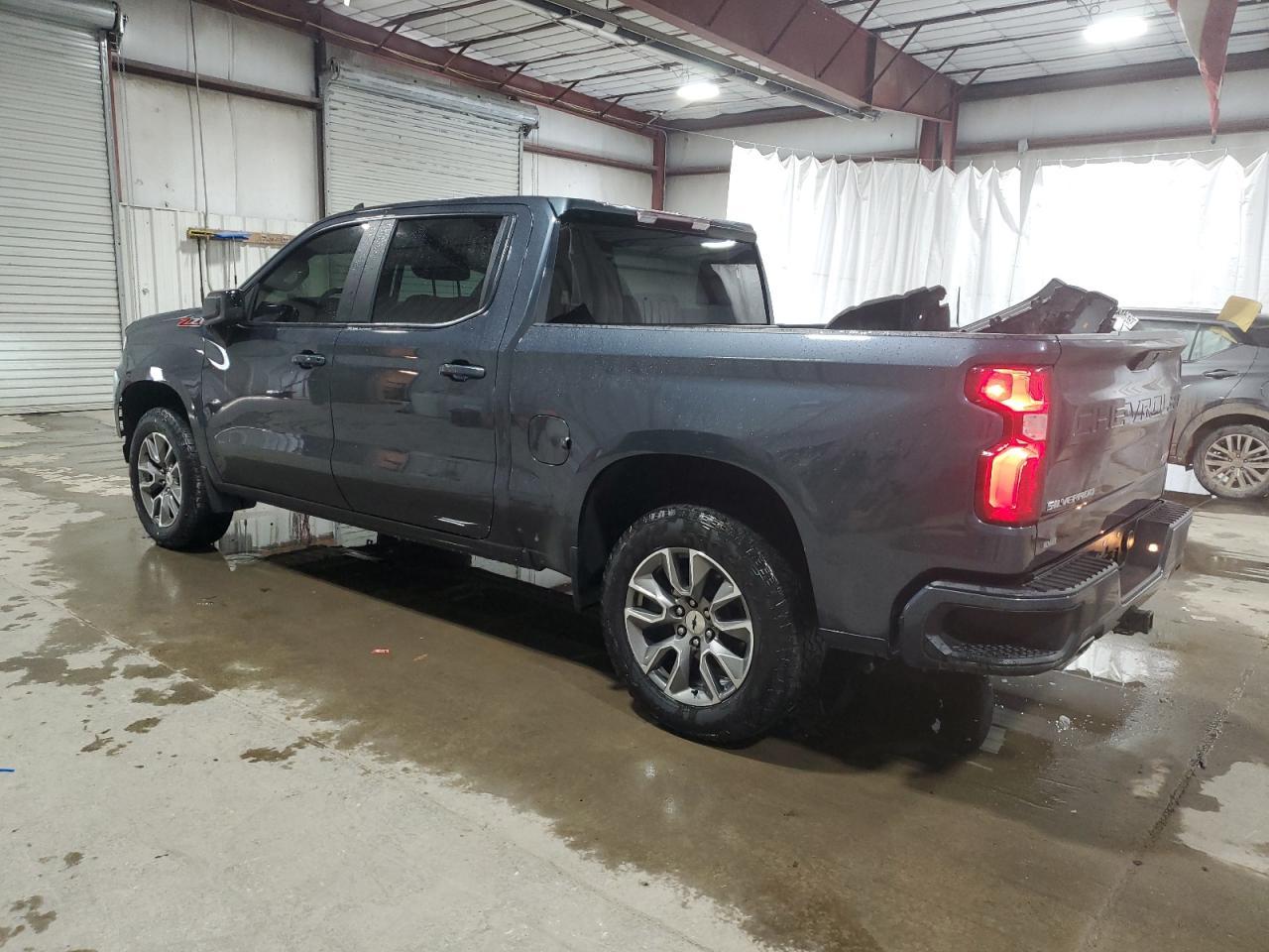 2021 CHEVROLET SILVERADO - Фото 2