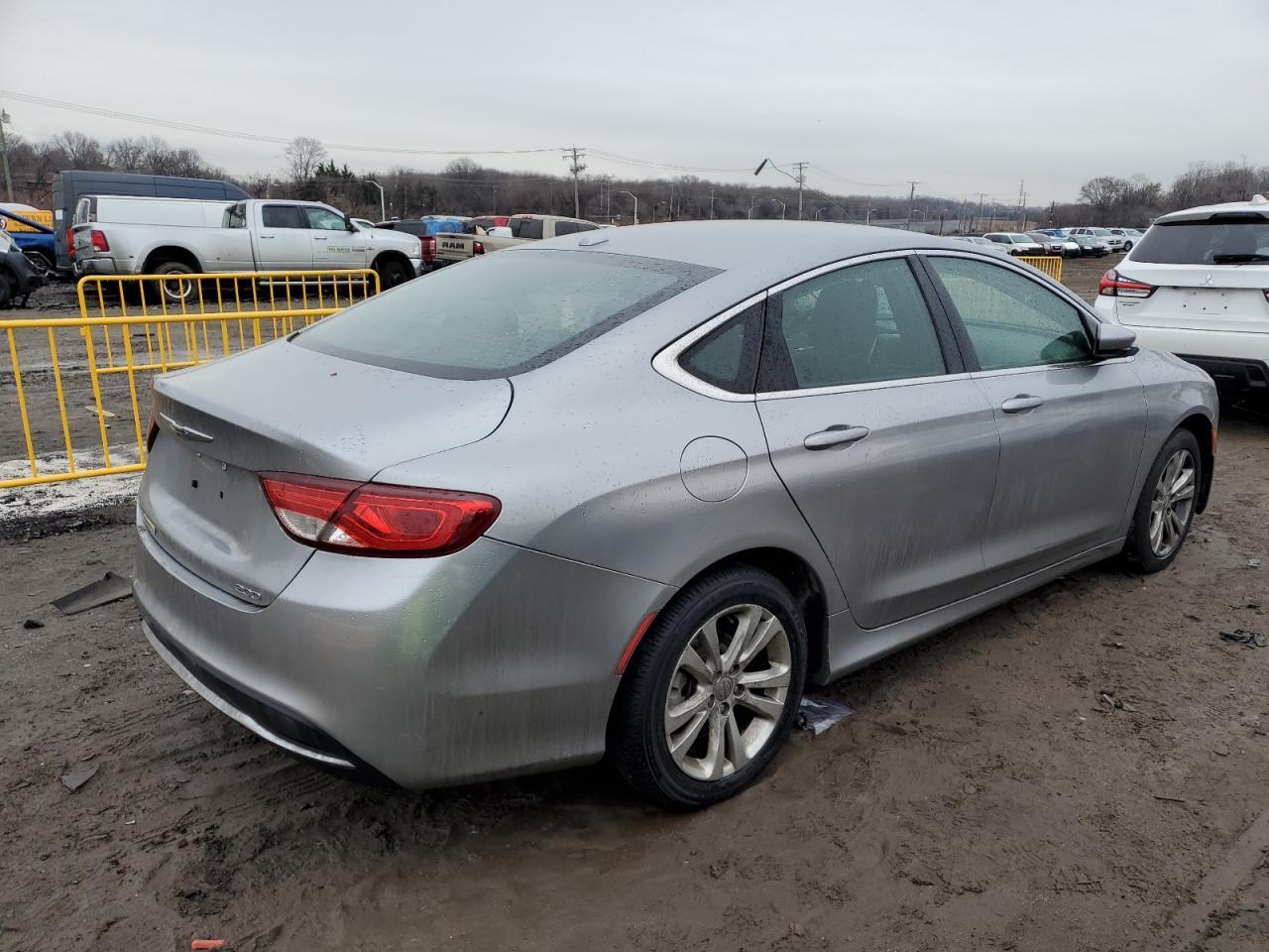 2015 CHRYSLER 200 - Image 3