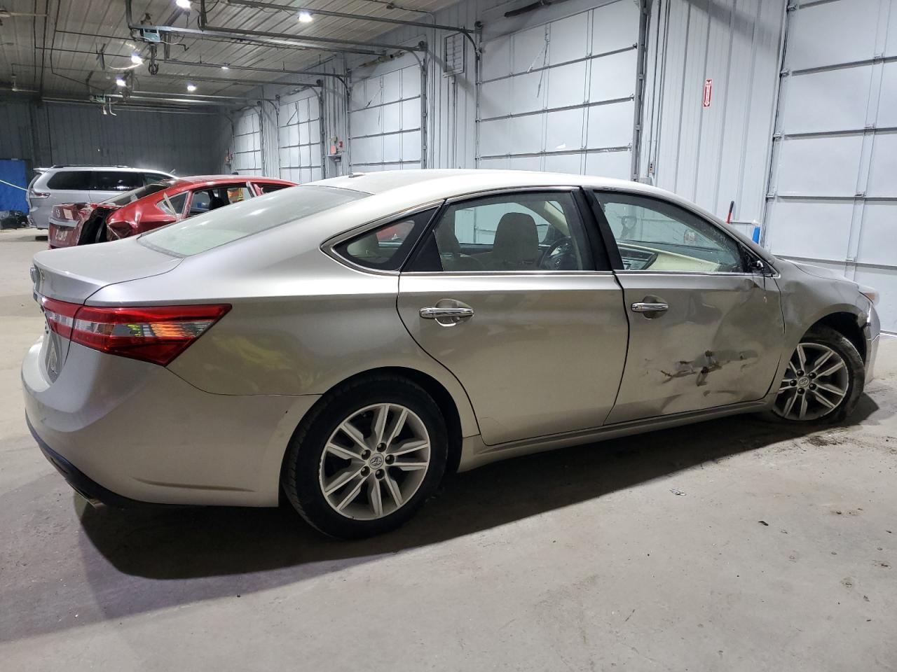 2015 TOYOTA AVALON XLE - Фото 3