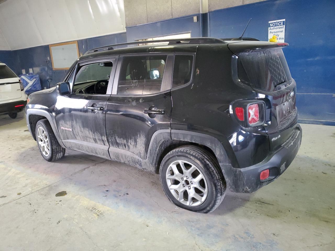 2017 JEEP RENEGADE L - Image 2