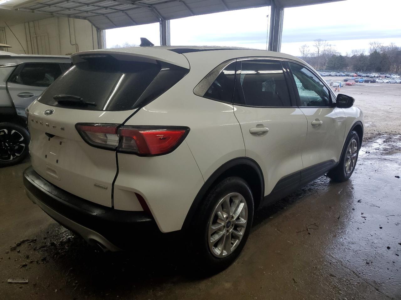 2020 FORD ESCAPE SE - Image 3