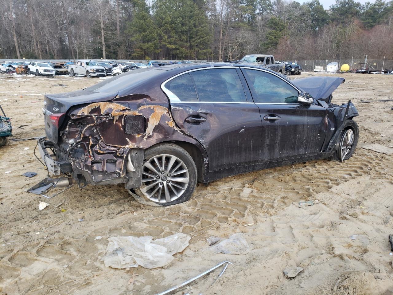 2018 INFINITI Q50 LUXE - Image 3