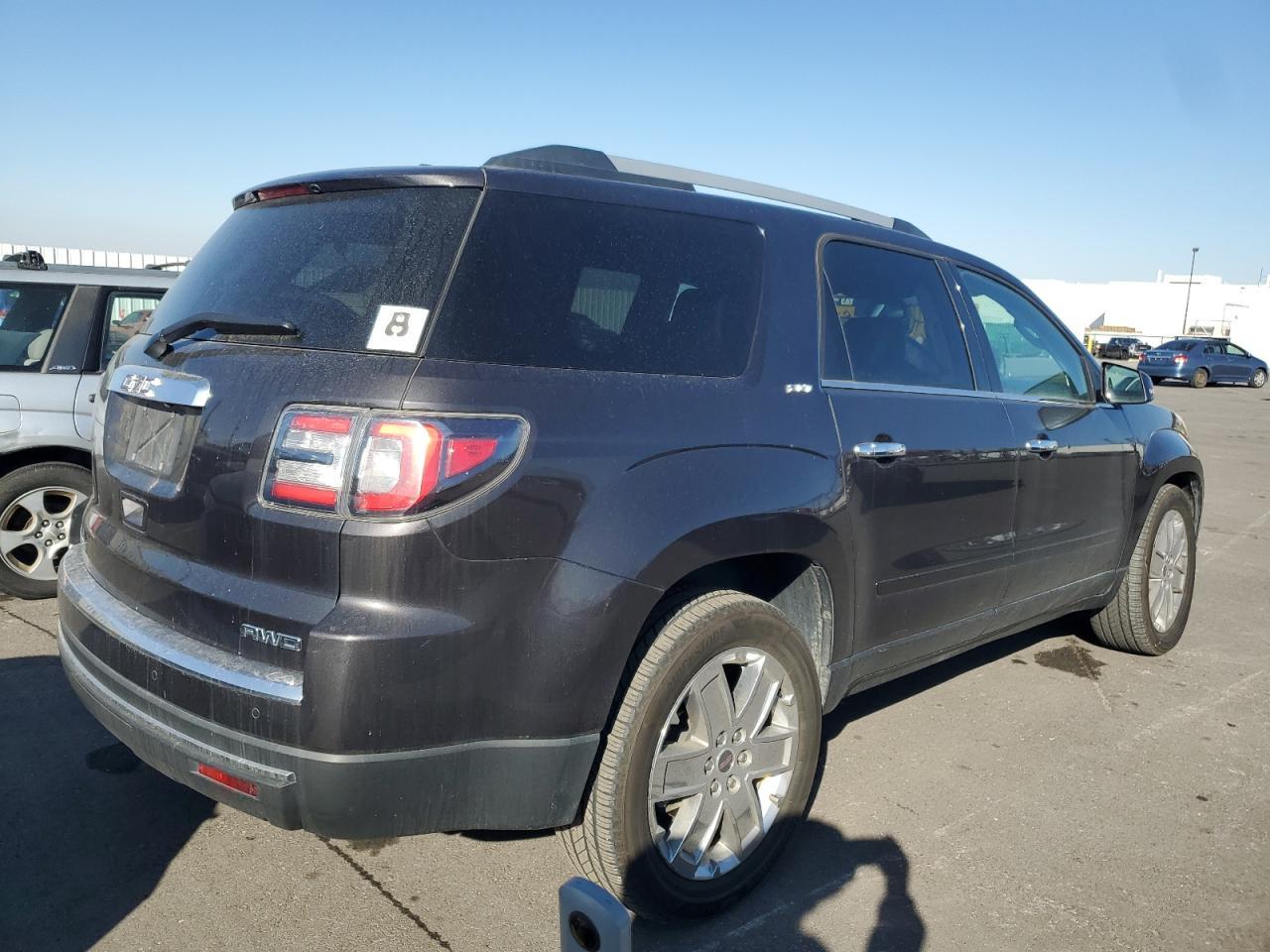2016 GMC ACADIA SLT - Image 3