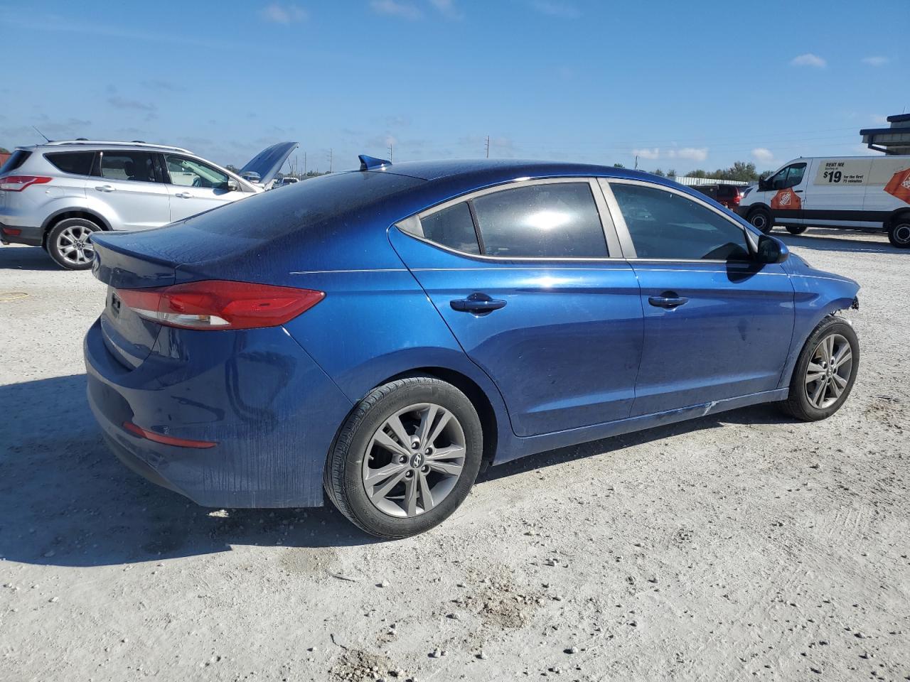 2017 HYUNDAI ELANTRA SE - Фото 3