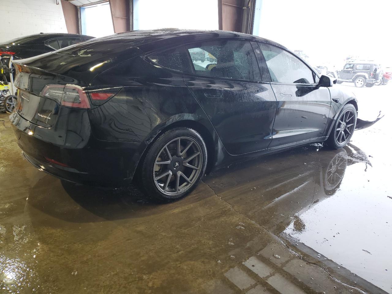 2021 TESLA MODEL 3 - Image 3