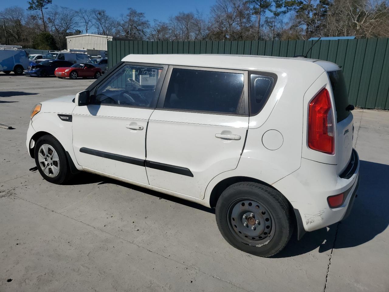 2013 KIA SOUL - Image 2
