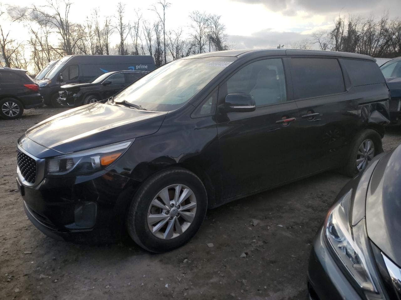 2017 KIA SEDONA LX